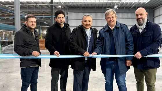 Cerámicas Lourdes inauguró una planta en Burzaco y amplía su producción con tecnología italiana