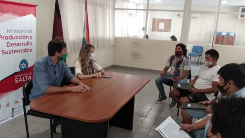 El Gobierno fomenta el cooperativismo para la inserción laboral