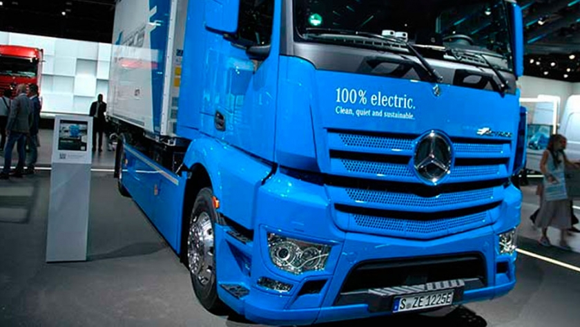 El camino hacia la descarbonización pasa por los camiones eléctricos