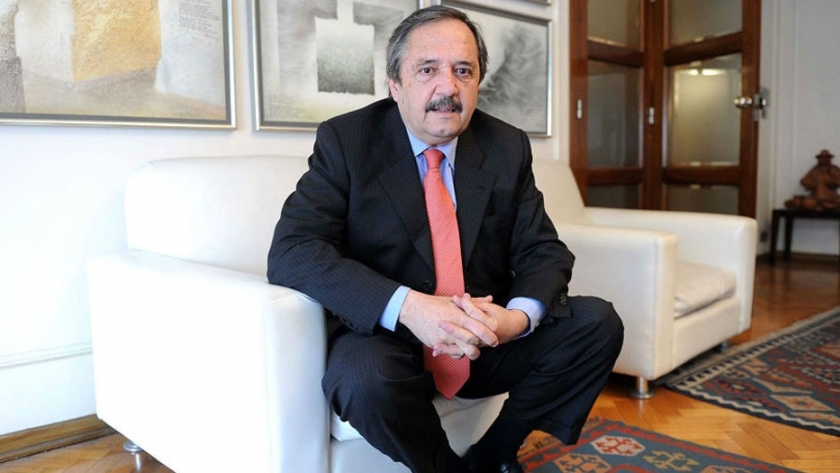 El Gobierno argentino oficializó a cinco nuevos embajadores