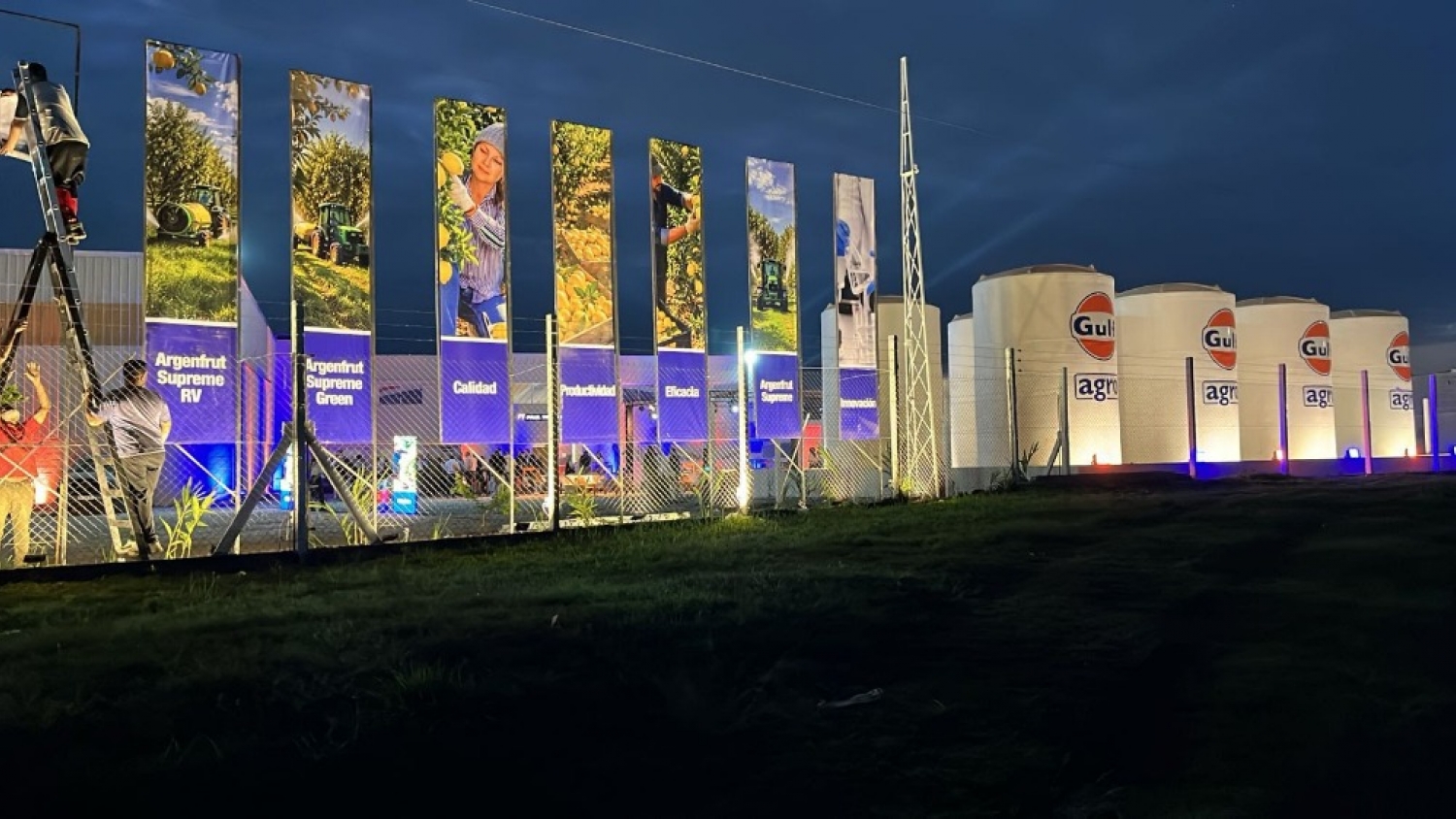 La compañía inauguró en Tucumán una base para abastecer combustibles y aceites a productores de seis provincias.