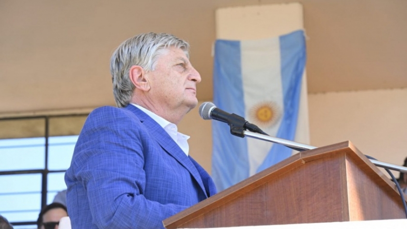 En la Rural, Ziliotto pidió “defender el modelo productivo provincial en las elecciones”