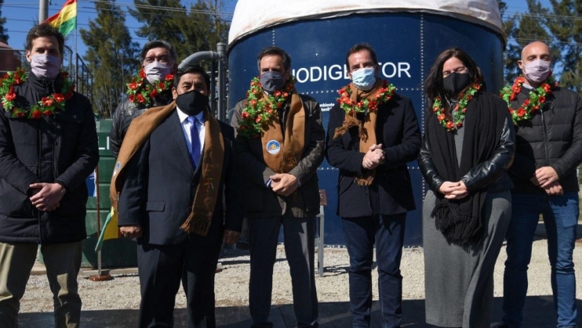 Cabandié inauguró en Escobar el primer biodigestor instalado por el Ministerio de Ambiente