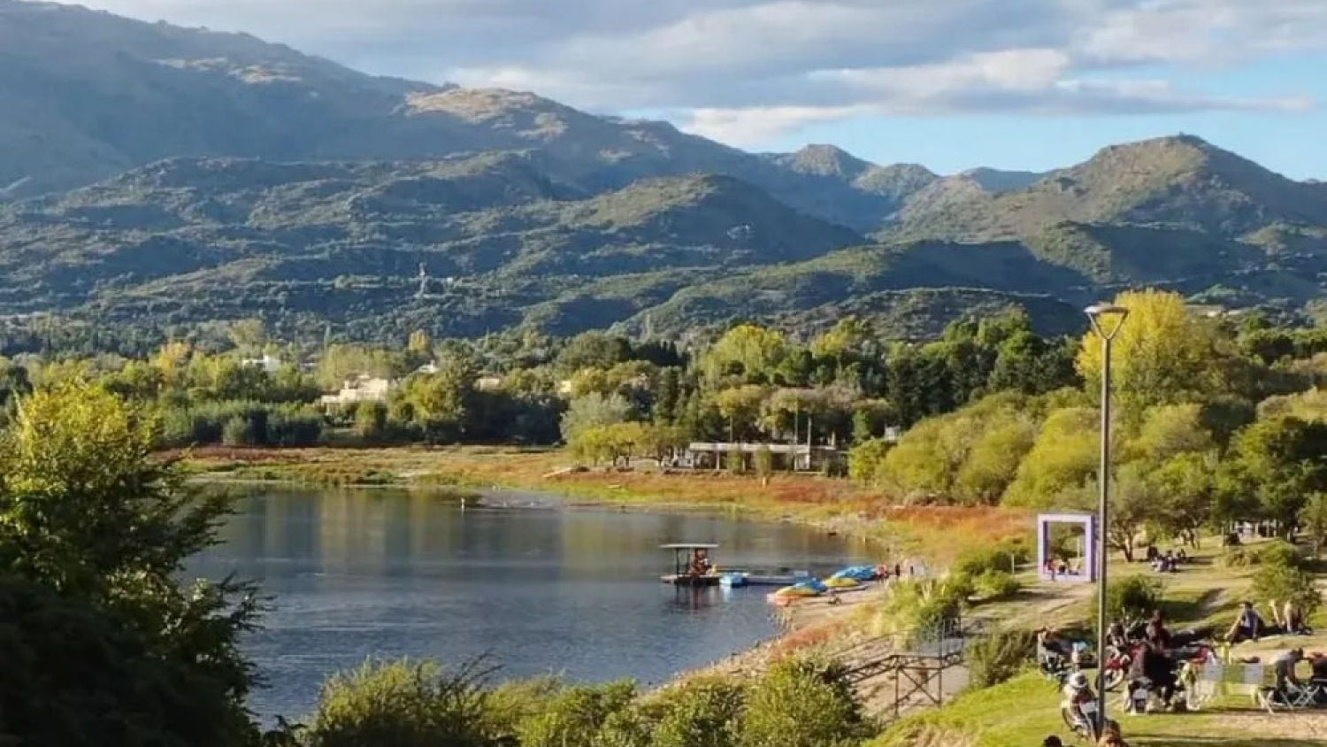 Tres pueblos de San Luis para refrescarse entre ríos, lagos y sierras