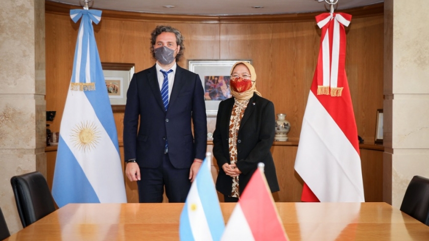 El canciller Cafiero recibió a la embajadora de Indonesia para profundizar la agenda bilateralEl canciller Cafiero recibió a la embajadora de Indonesia para profundizar la agenda bilateral
