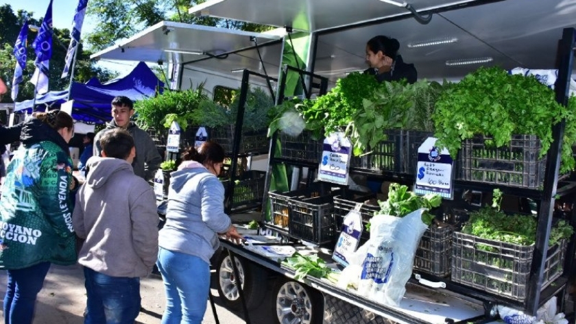 Soberanía Alimentaria Formoseña estará en el barrio Eva Perón con la modalidad “trailers”