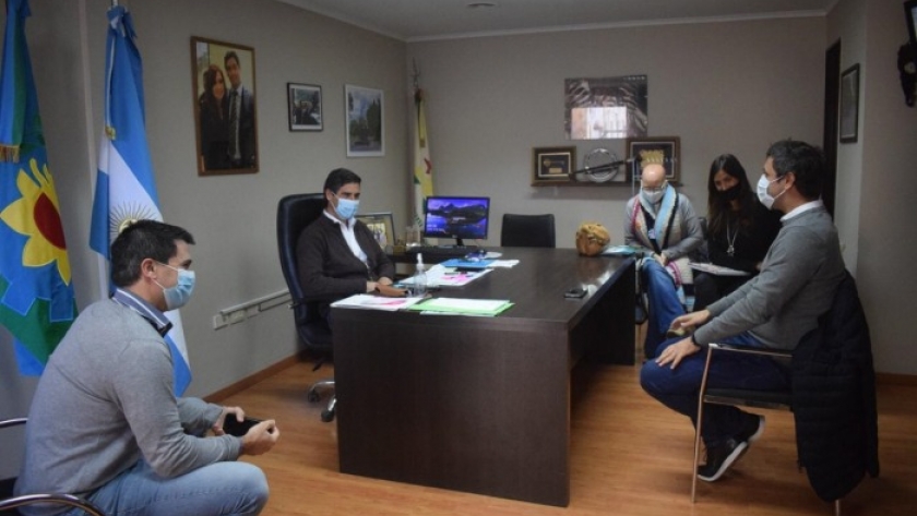 Supply visitó Punta Indio y se reunió con el intendente Yzurieta