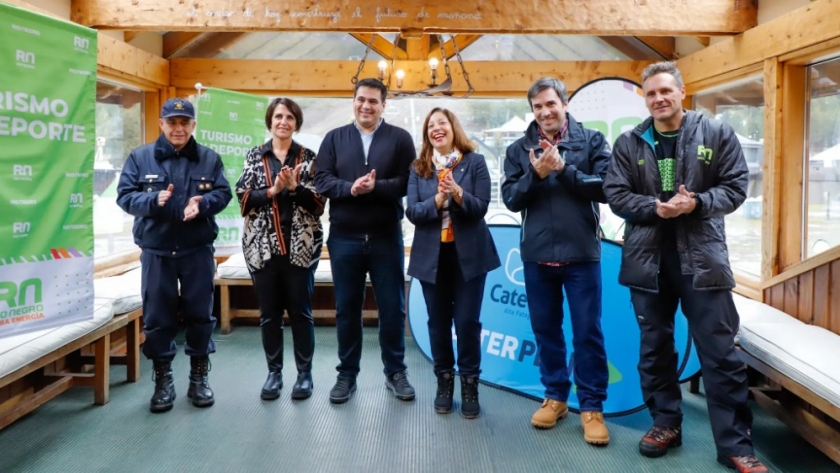 Carreras inauguró el invierno rionegrino desde el cerro Catedral
