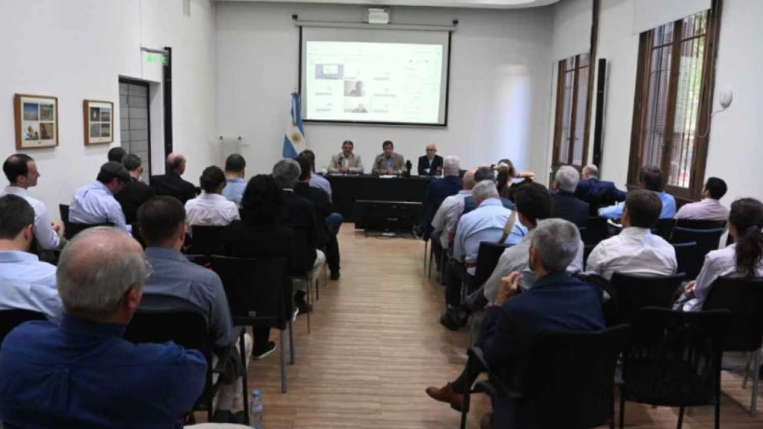 Argentina impulsa cultivos energéticos para abastecer combustibles de aviación sostenible