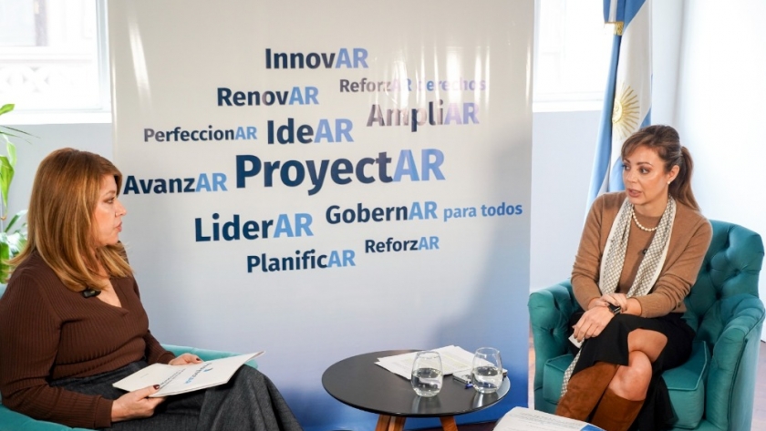 Royon expuso sobre los retos de la transición energética en Argentina