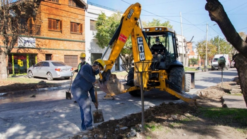 El administrador de Vialidad recorrió las obras de Lanús y Lomas de Zamora