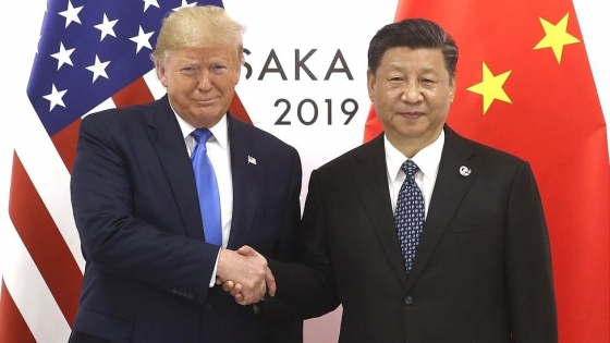 Estados Unidos y China retoman diálogo en Malasia y preparan cumbre entre Trump y Xi Jinping