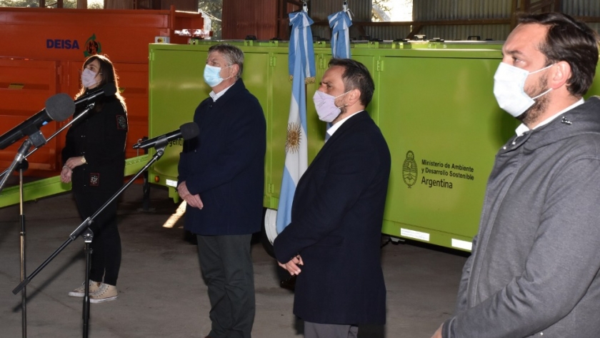 Santa Rosa y General Pico recibieron equipos para la gestión integral de residuos