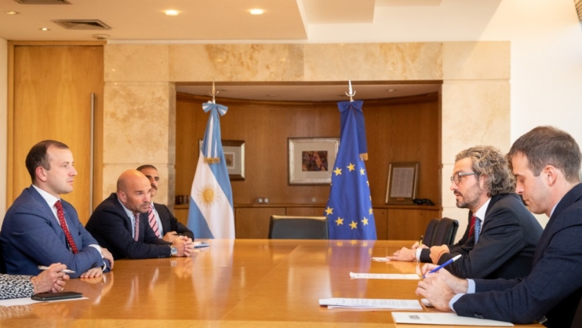 Argentina y la Unión Europea dialogan sobre biodiversidad, medioambiente y asuntos antárticos