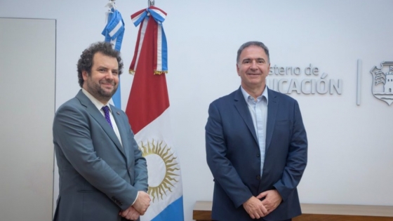 Córdoba destacó sus resultados en Aprender ante el cónsul de Chile y abrió una agenda de cooperación educativa