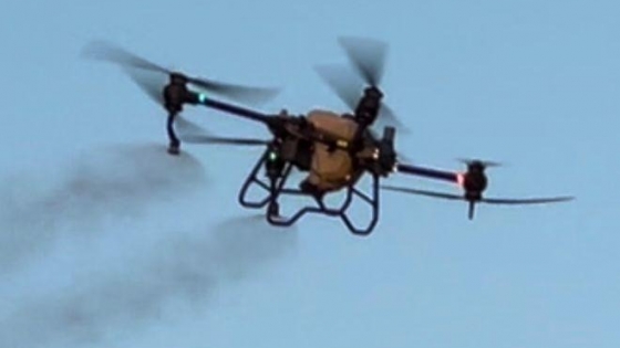 Drones agrícolas: cuánto cuesta aplicar una hectárea y por qué ese dato no define si el negocio es rentable