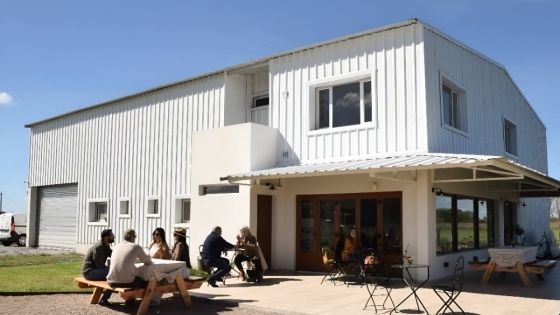 El Abascay: la fábrica de quesos artesanales que abre sus puertas al turismo rural en Brandsen