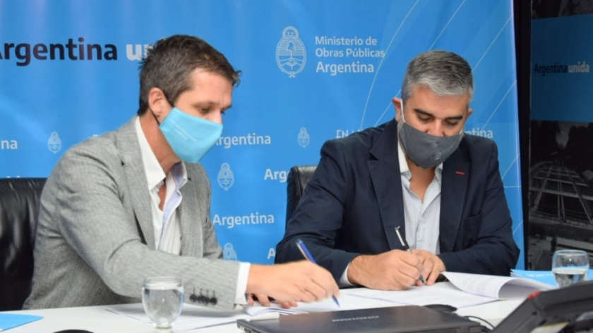 Se firmó el convenio específico para la construcción del colector industrial y la planta de tratamiento en Villa Mercedes: beneficiará a más de 60 industrias y unos 35.000 vecinos