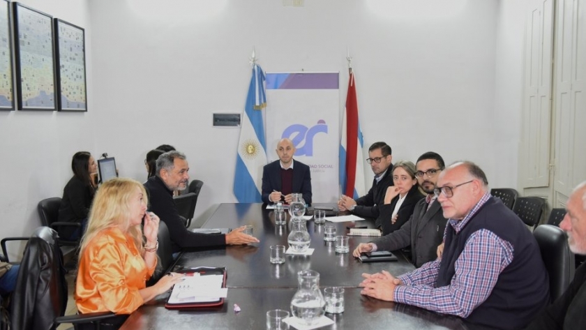 El gobierno provincial presentó una propuesta salarial para los trabajadores estatales