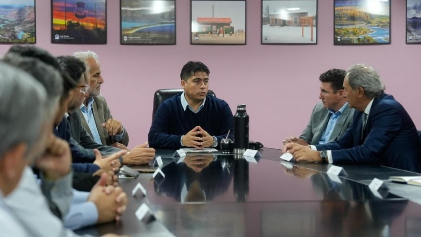 Vidal: “Estoy abierto a todas las ideas y sugerencias para garantizar el desarrollo marítimo”