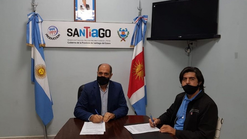 Firma de convenio de cooperación entre el Ministerio de Producción y la SAFCI