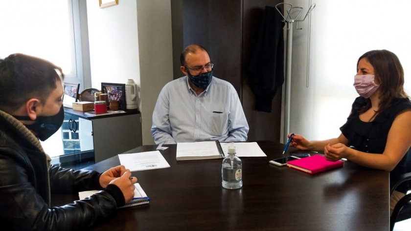 El Ministerio de Agricultura, Ganadería, Industria y Comercio trabaja junto a Petrominera para exportar pellets para calefacción a Chile