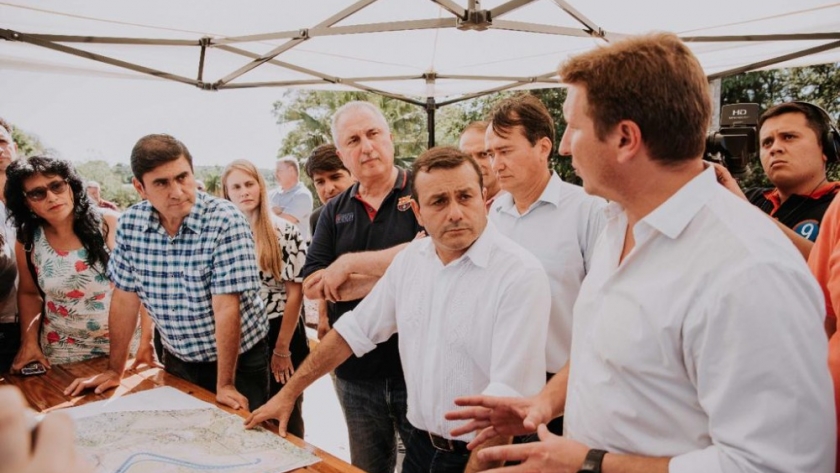 Herrera Ahuad supervisó el avance de obras y reforzó el parque vial y sanitario en la capital del trabajo
