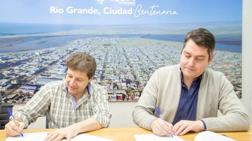 Gustavo Melella y Martín Pérez firmaron documento en defensa de la Ley 19640