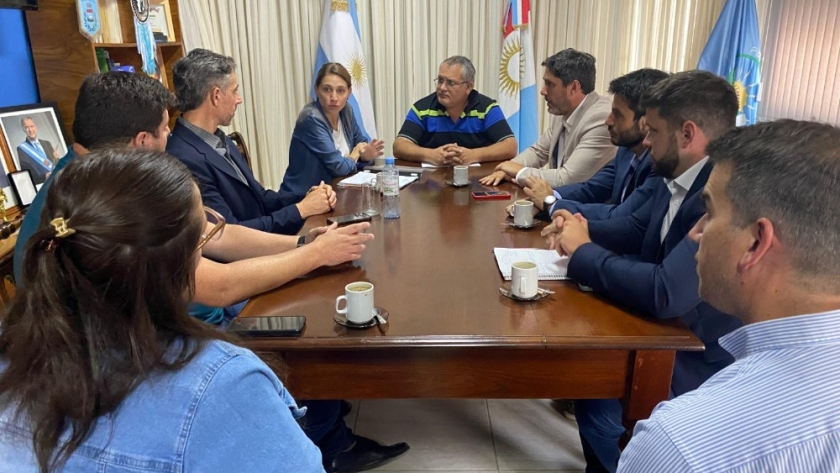 Ambiente: la ministra Flores recorrió Pozo del Molle