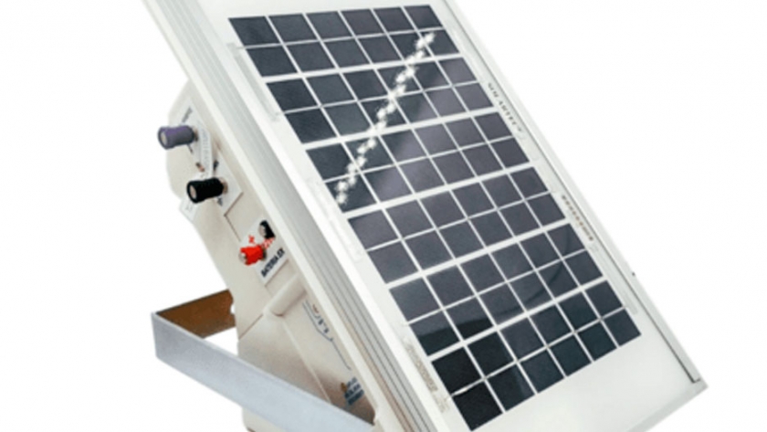 Boyero solar batería incluida 40 km kit peón inteligente