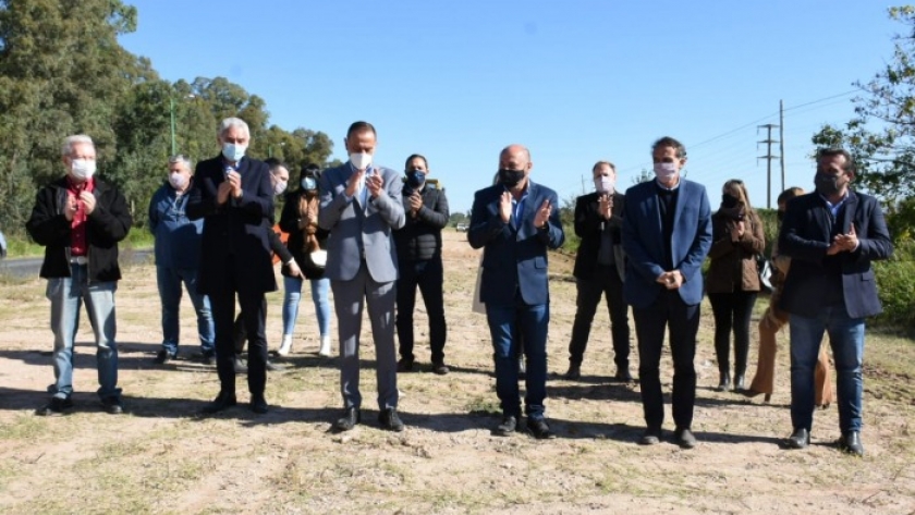 Selzer recorrió con Katopodis y Arrieta el inicio de obras viales en Ensenada