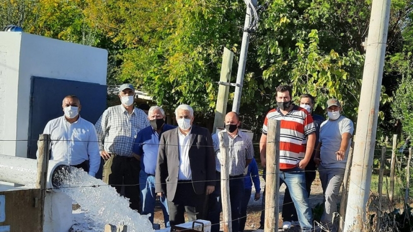Inauguraron un pozo de riego que beneficiará a productores del Médano de Oro