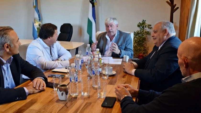 Bariloche: Provincia girará fondos para asegurar el transporte de pasajeros