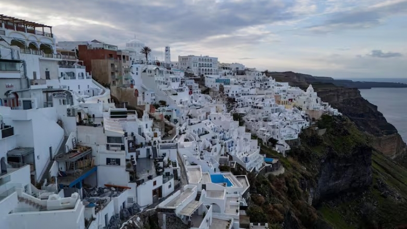 Terremotos en Santorini: Miles de Evacuados y Aumento de la Actividad Volcánica