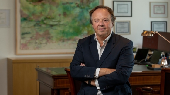 Juan Nápoli advirtió sobre el impacto del riesgo país y las intervenciones del Tesoro