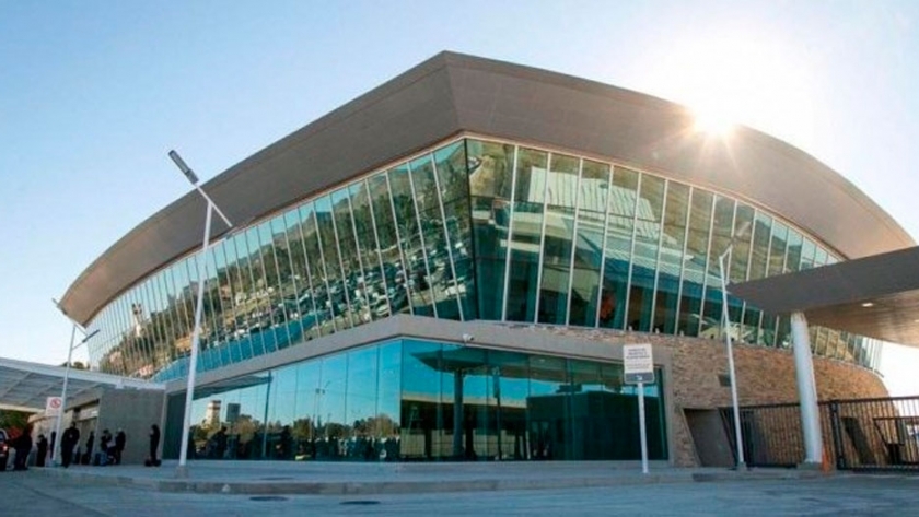 Argentina ya tiene el primer aeropuerto 100% sustentable usando energía solar