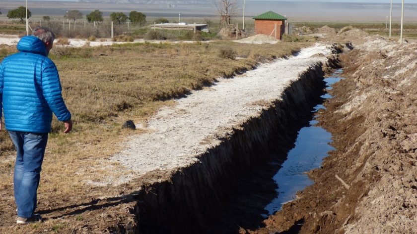 Casa de Piedra: el lago recuperó volumen y se prepara para la temporada turística de verano