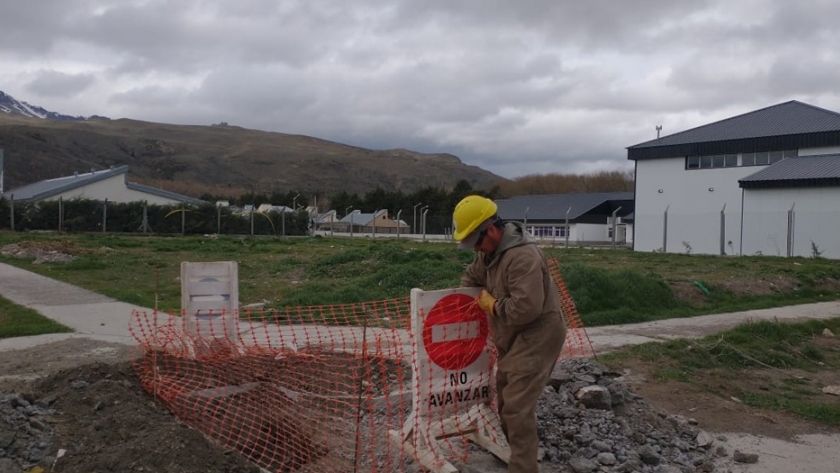 El gobierno provincial conecta la escuela n°791 de Esquel a la red de gas natural