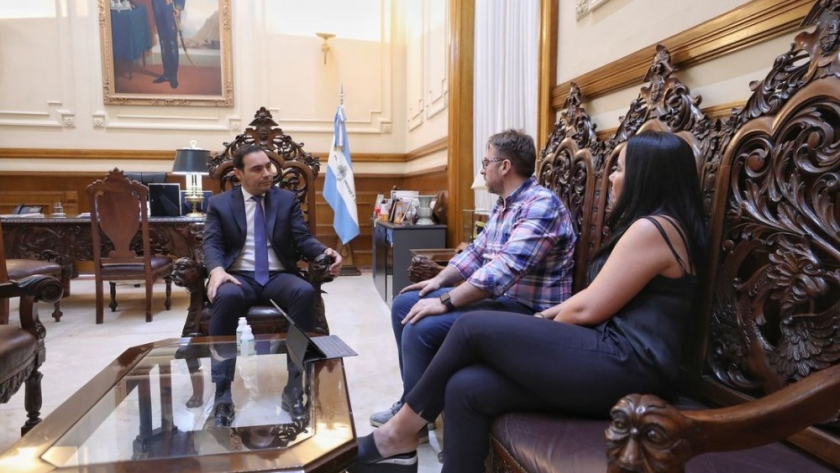 Valdés recibió a un grupo inversor interesado en el potencial de Corrientes