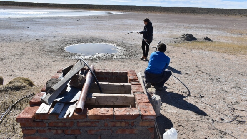 Avanza el desarrollo de filtros de agua para consumo en la Región Sur