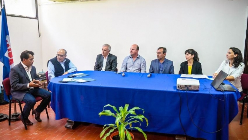 Se realizó en chaco la primera mesa de trabajo regional para debatir sobre el Fondo Especial del Tabaco (FET)