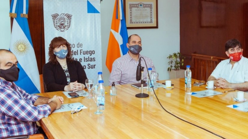 Alejandro Aguirre: "Se marca un precedente para otras industrias y sectores para lograr el mismo acuerdo"