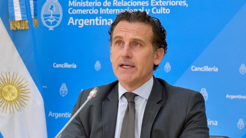 Chaves: "Hemos recuperado la política de Derechos Humanos"