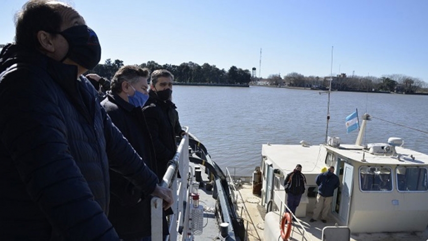 Se reparó un pontón que permitirá el mantenimiento de las vías fluviales en el Delta