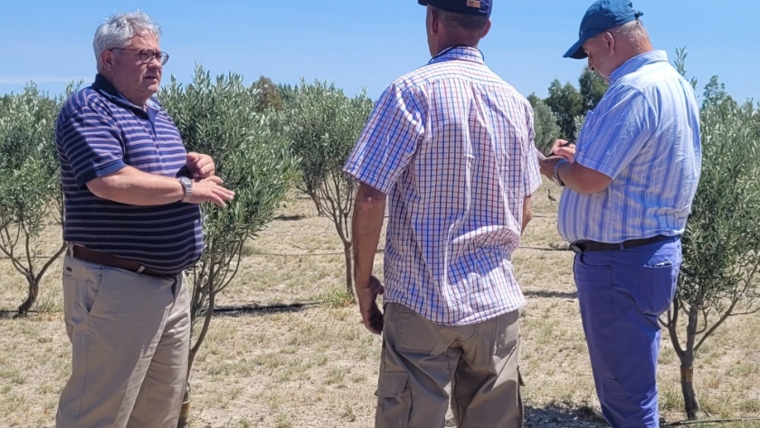 El Gobierno de la Provincia se reunió con productores del Parque Ecológico El Doradillo
