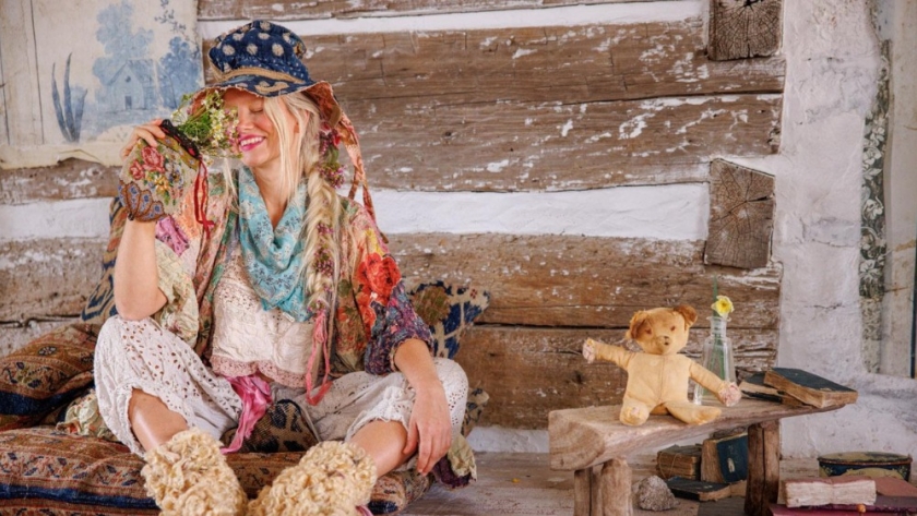 Robin Brown y Magnolia Pearl: de la calle a vestir celebridades con moda sustentable y artesanal
