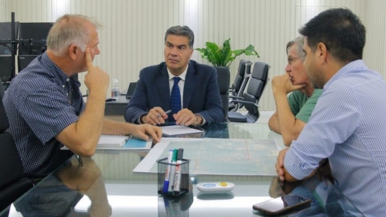 Capitanich analizó inversiones y obras para el desarrollo de la comunidad de Miraflores