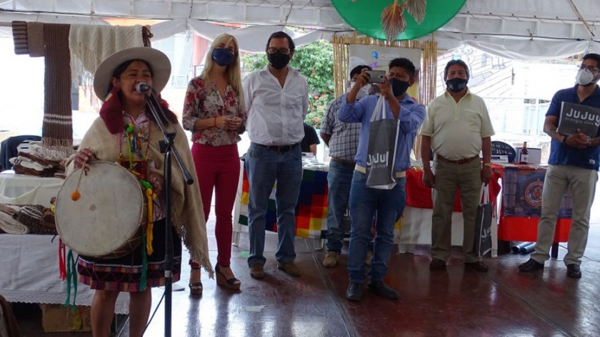 Continúa con éxito el Mercado Artesanal de Jujuy