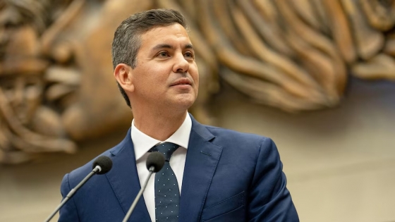 Santiago Peña se reunió con el FMI antes de la cumbre del Mercosur