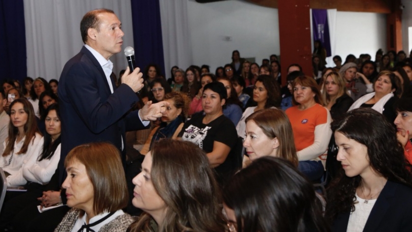Gutiérrez destacó la formación en liderazgo de mujeres